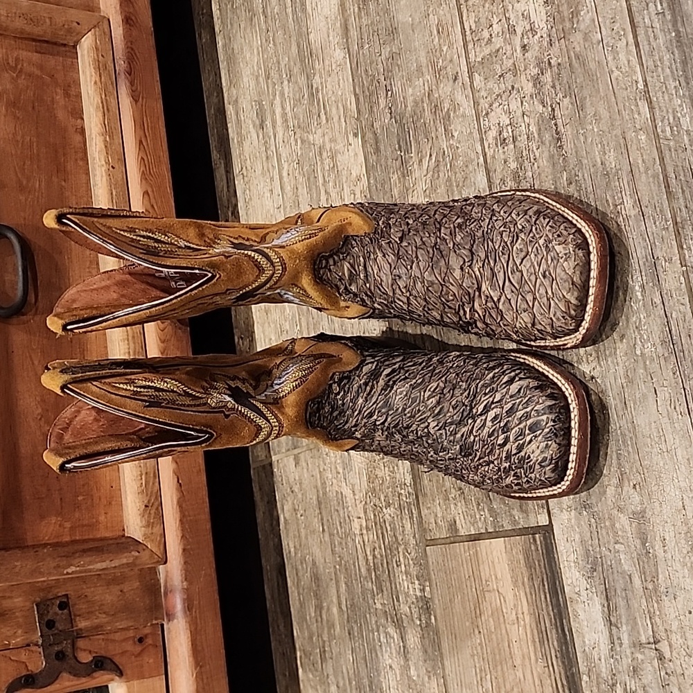 Dan Post Dorsal Sea Bass Boots size 7D